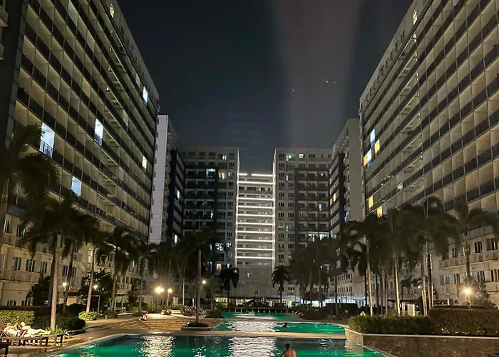 Sea Residences By Jervis Apartment *